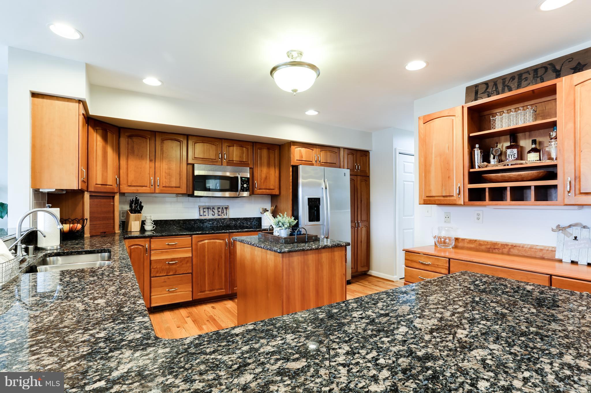1733 River Road Annapolis, MD 21409 - Photo 11 of 30 Kitchen