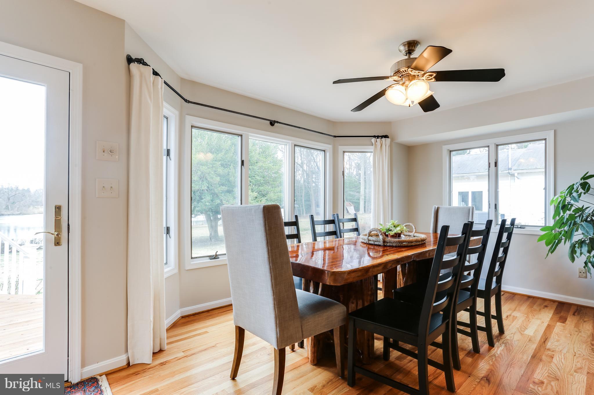 1733 River Road Annapolis, MD 21409 - Photo 15 of 30 Dining Room