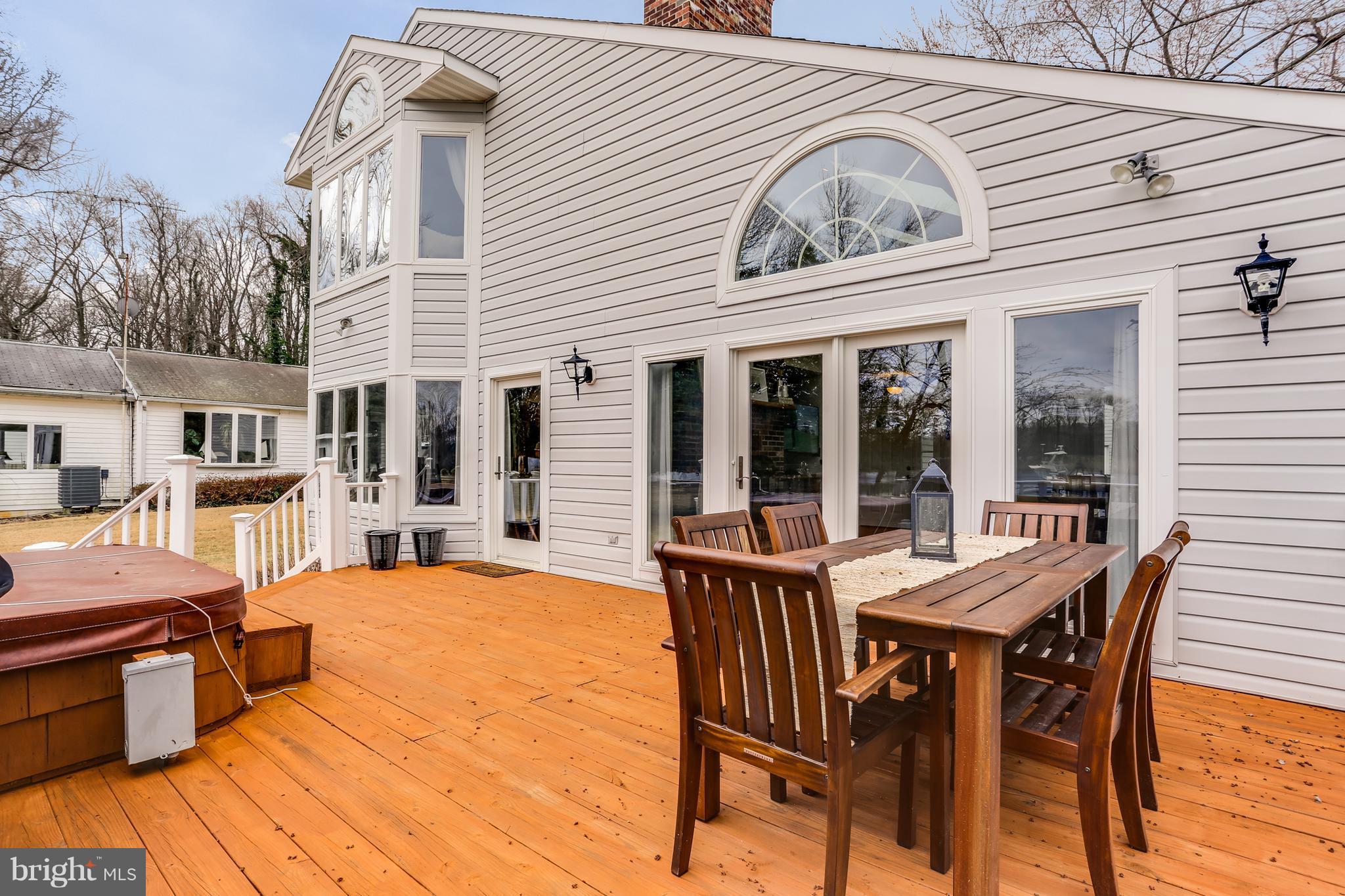 1733 River Road Annapolis, MD 21409 - Photo 5 of 30 Large Deck