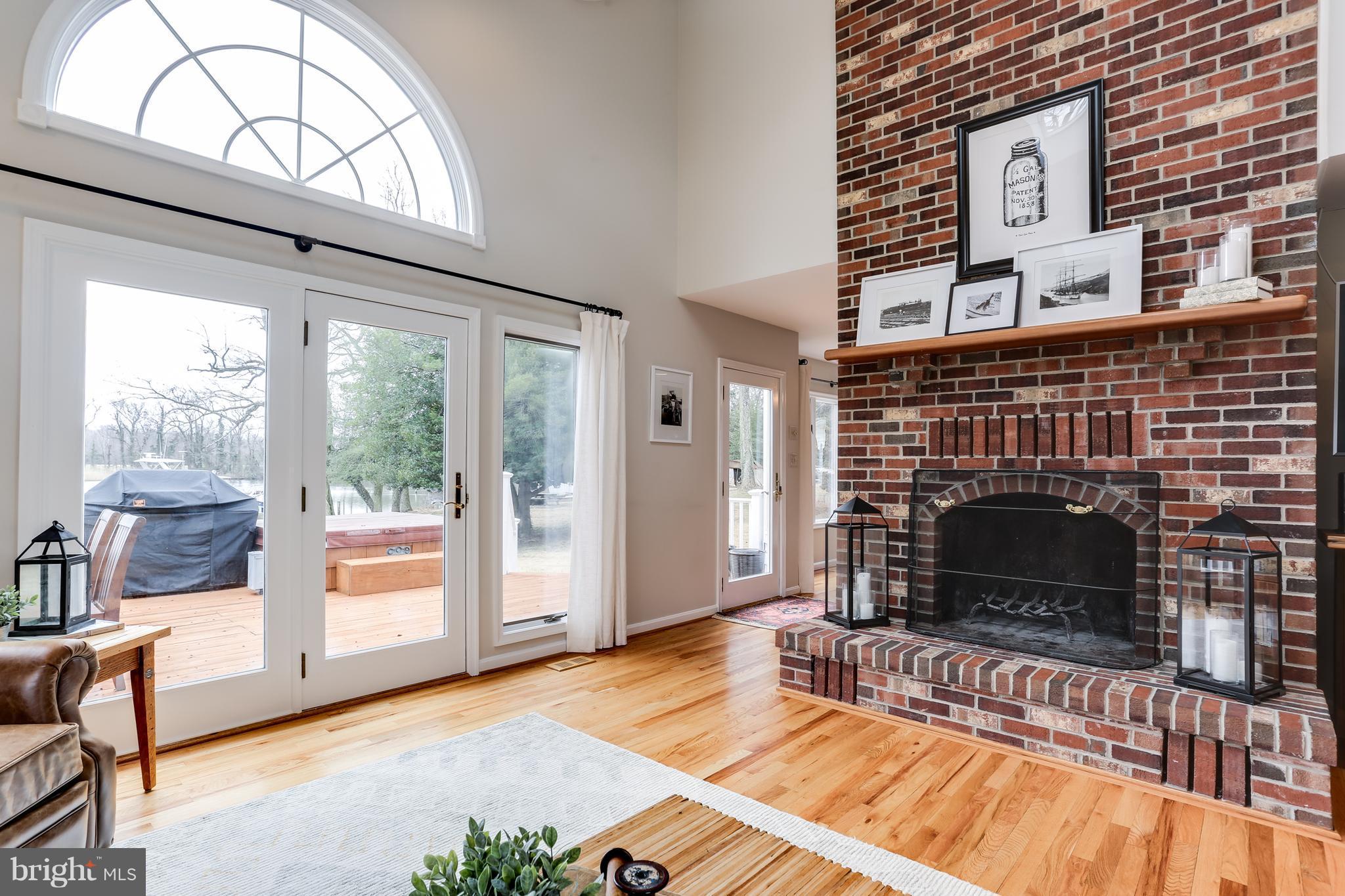 1733 River Road Annapolis, MD 21409 - Photo 8 of 30 Family Room