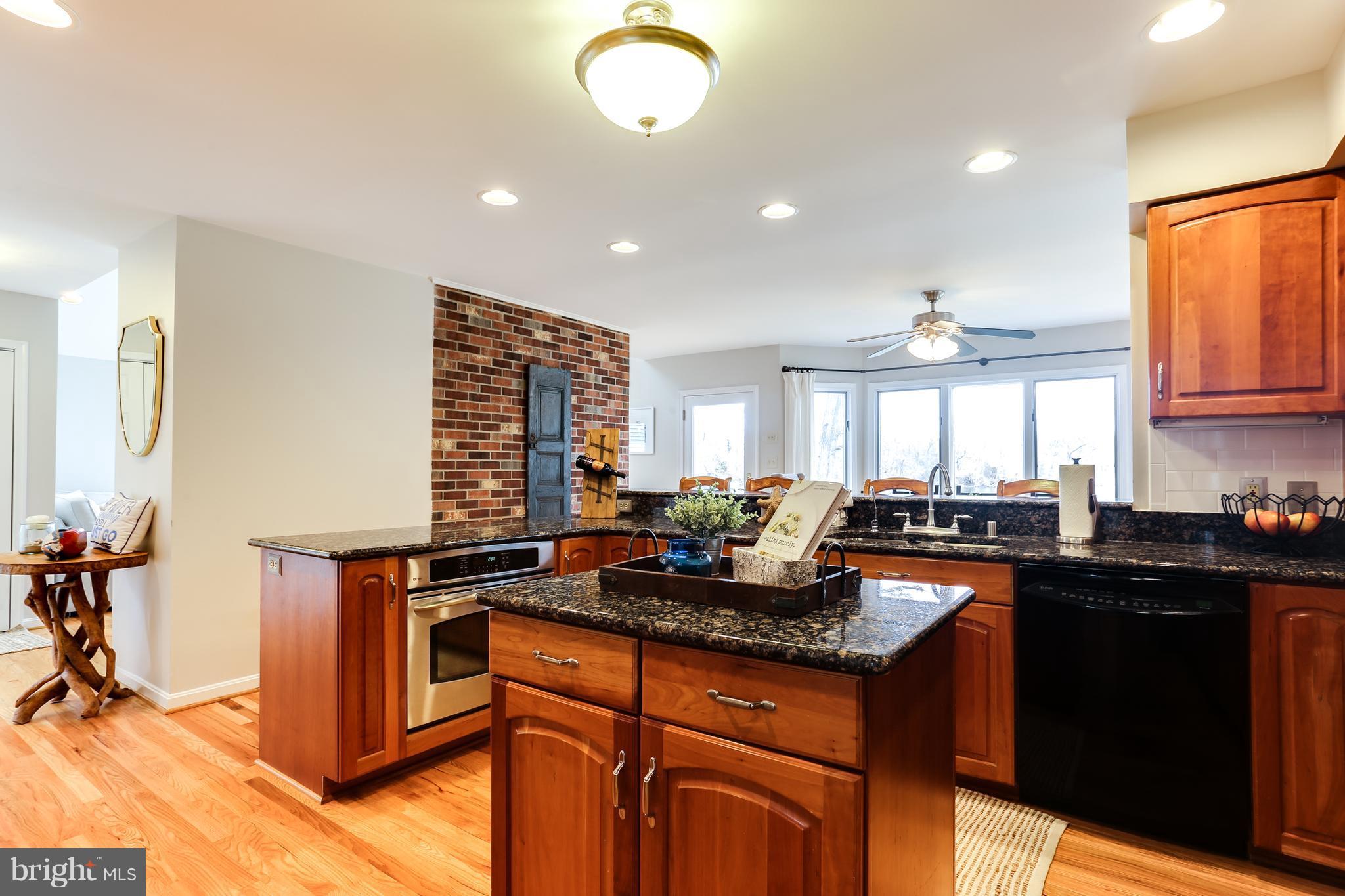 1733 River Road Annapolis, MD 21409 - Photo 10 of 30 Kitchen