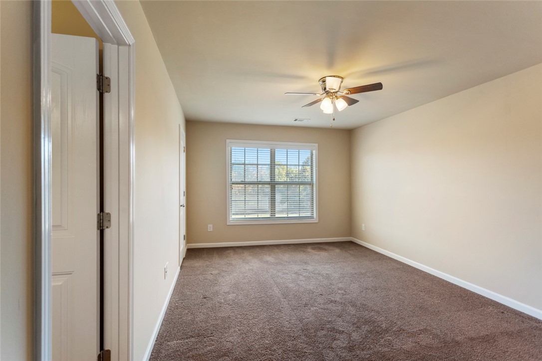 1005 Winmar Drive Anderson, SC 29621 - Photo 41 of 50 This spacious room offers comfort and versatility for all your living needs.