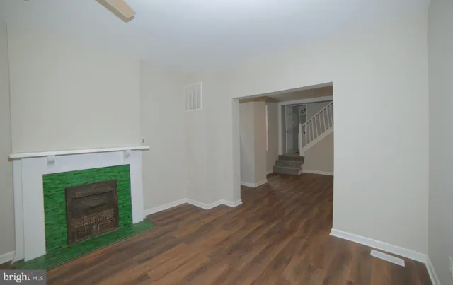 $215,000 | 703 Bedford Street, Cumberland, MD 21502