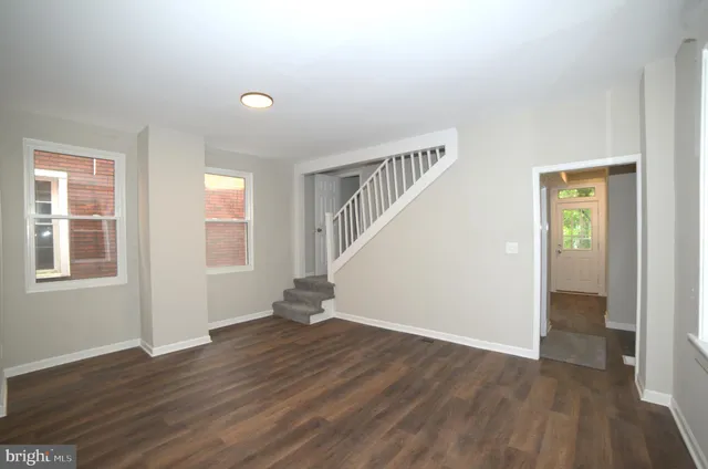 $215,000 | 703 Bedford Street, Cumberland, MD 21502