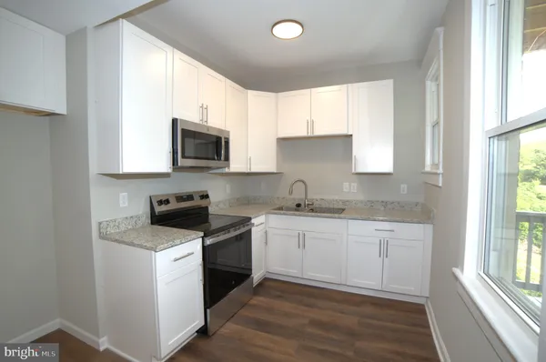 $179,900 | 703 Bedford Street, Cumberland, MD 21502