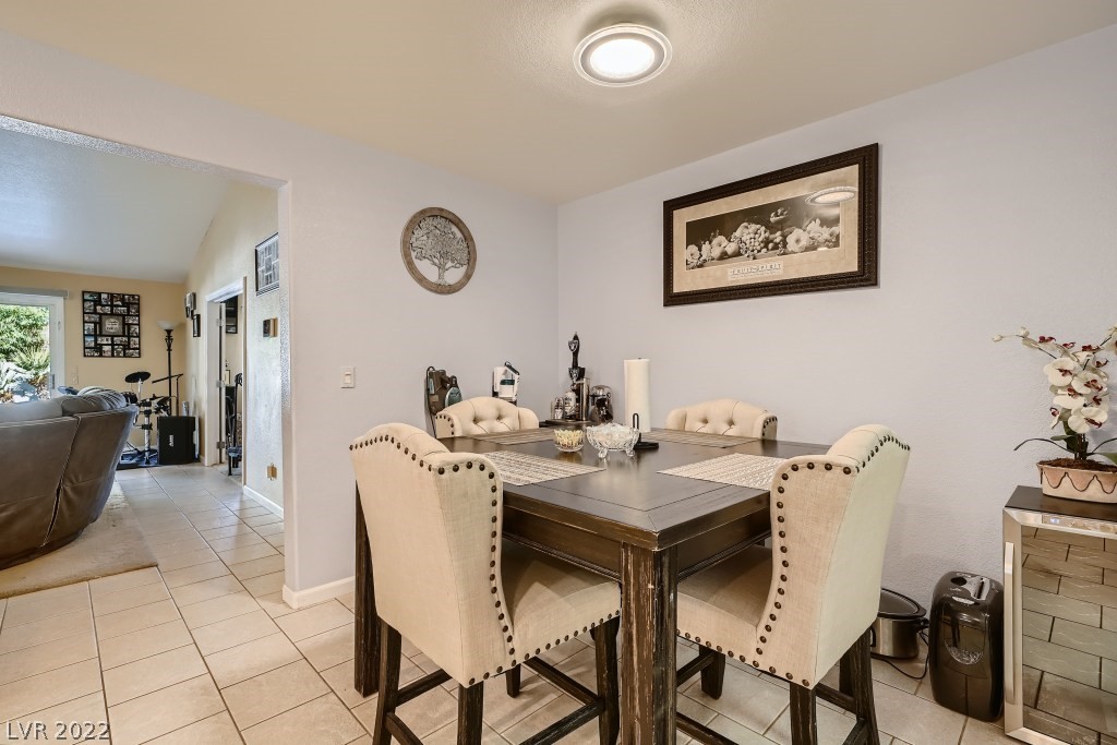 522 Crestway Road Henderson, NV 89015 - Photo 12 of 37 Gallery Image 12