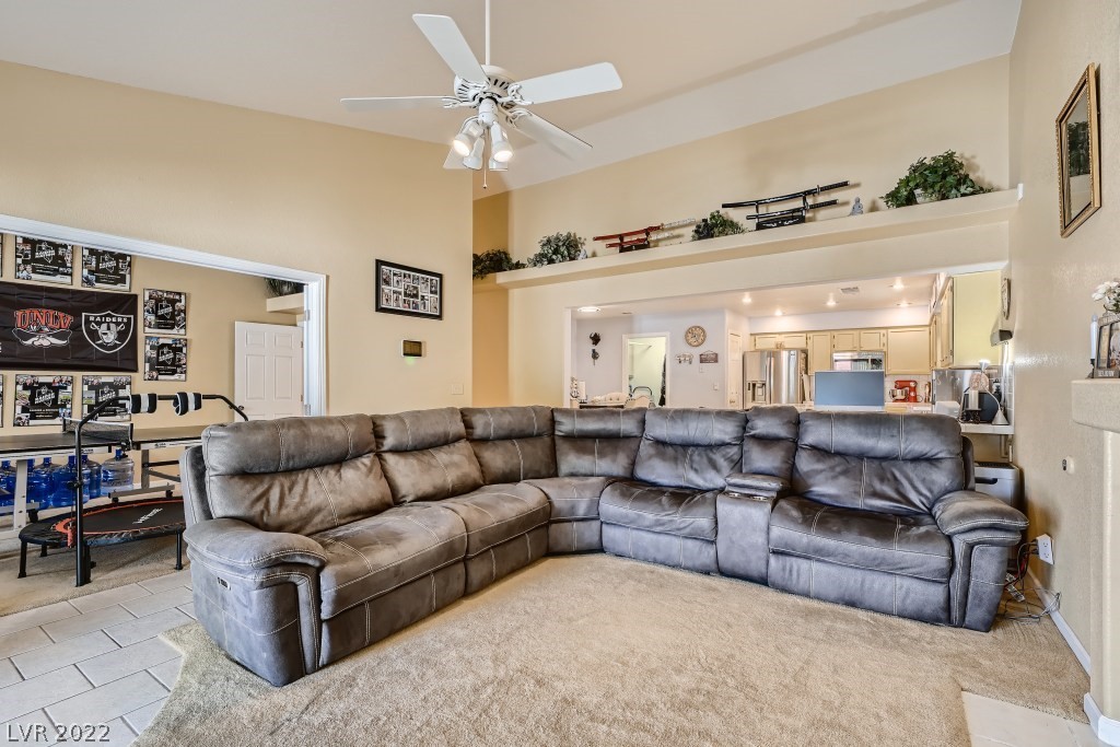 522 Crestway Road Henderson, NV 89015 - Photo 5 of 37 Gallery Image 5
