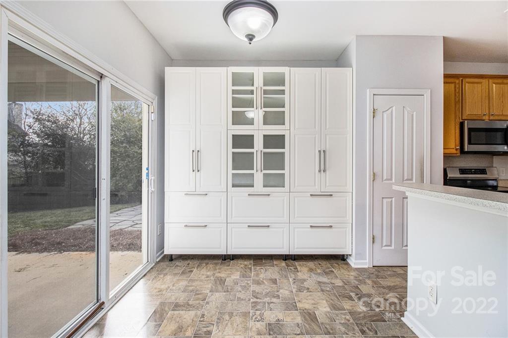 3329 Cole Mill Road Charlotte, NC 28270 - Photo 8 of 24 Gallery Image 8