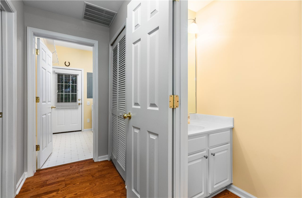 7240 Corvette Court Raleigh, NC 27613 - Photo 7 of 24 Photo 7