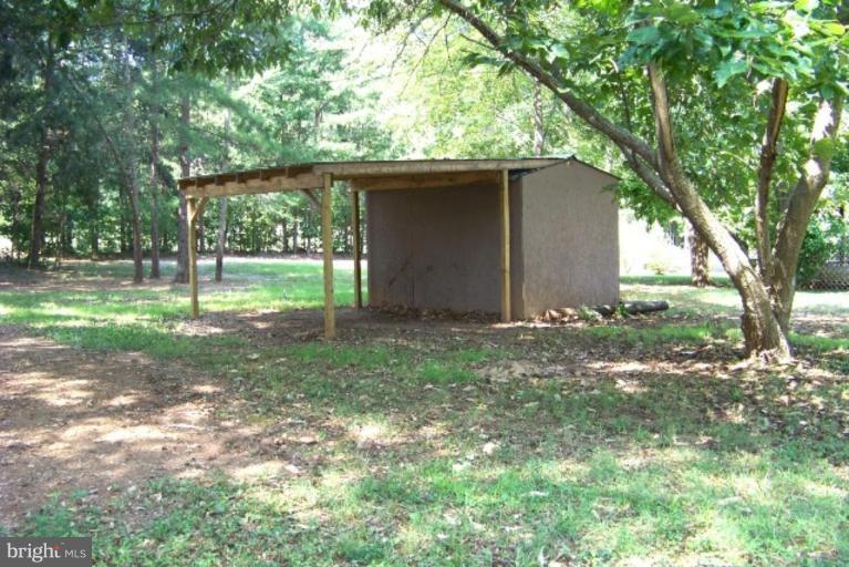 2352 Evergreen Road Louisa, VA 23093 - Photo 4 of 18 Shed