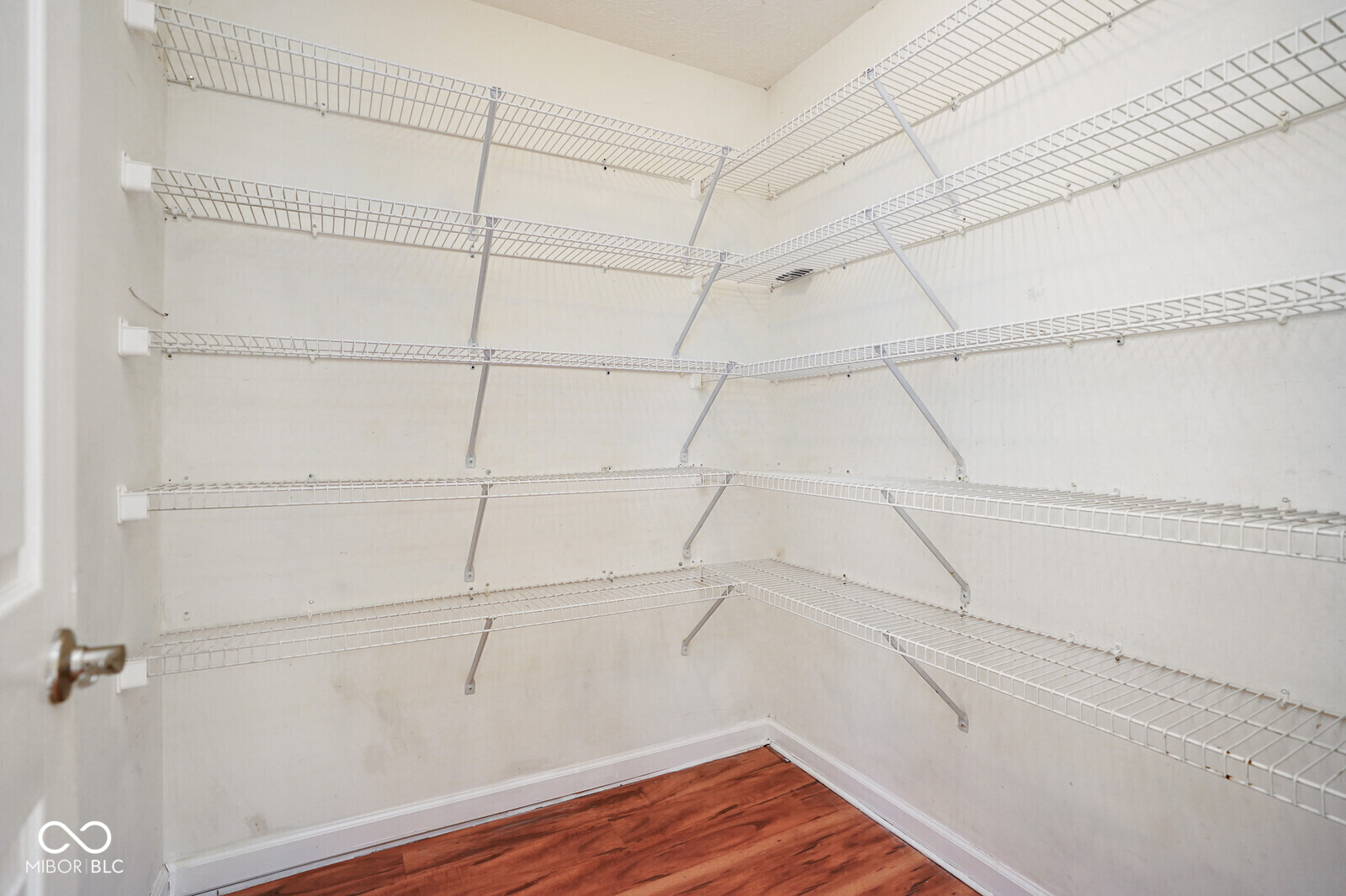 533 Schmitt Road Indianapolis, IN 46239 - Photo 10 of 56 Gallery Image 10