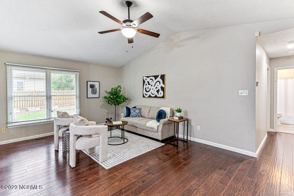 65 Sawmill Road East Pinehurst, NC 28374 - Photo 4 of 28 Living Room