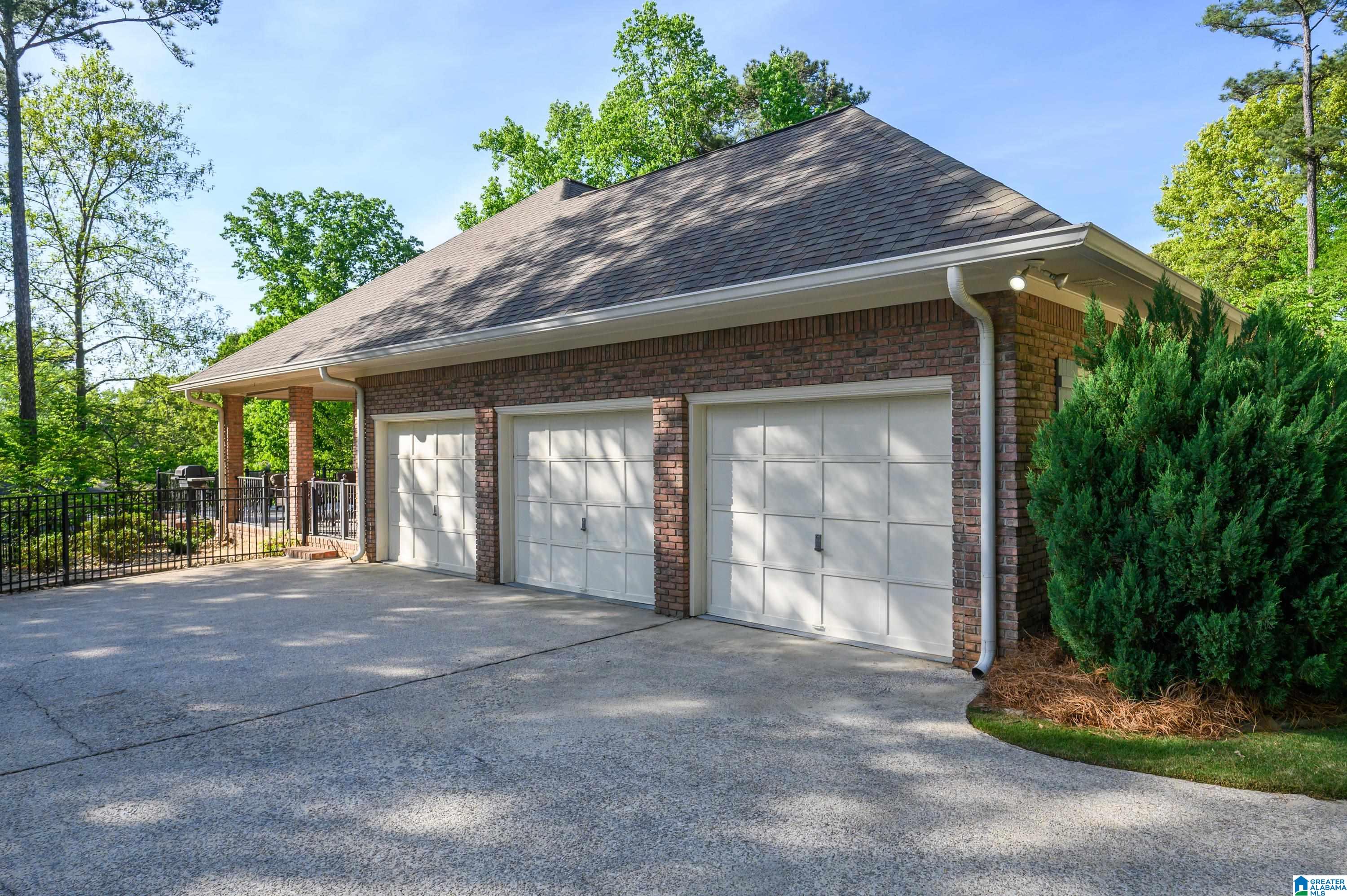 2556 Dolly Ridge Road Vestavia Hills, AL 35243 - Photo 73 of 76 Gallery Image 73