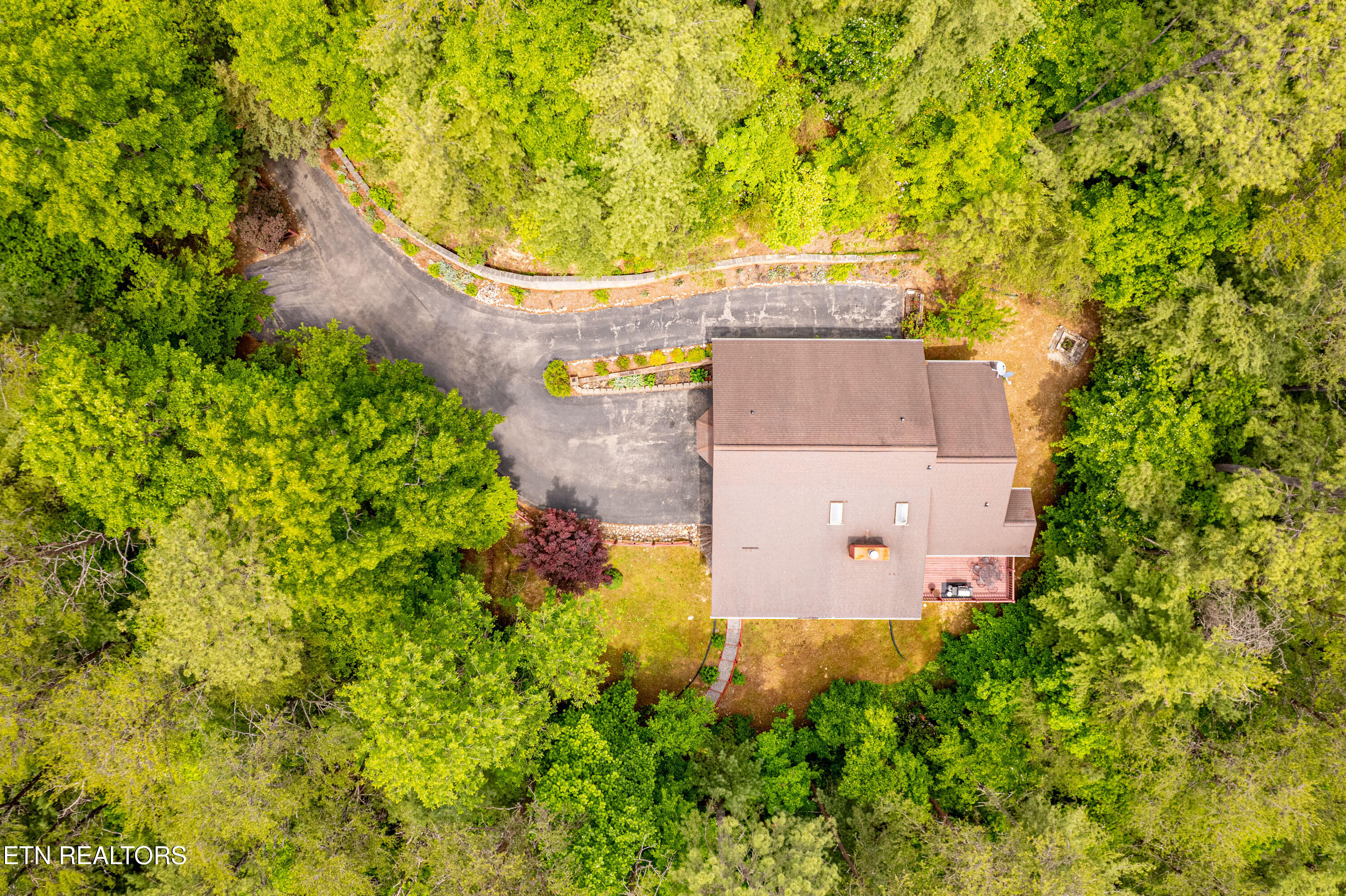 229 Cobblestone Way Townsend, TN 37882 - Photo 46 of 50 229CobblestoneWay-54