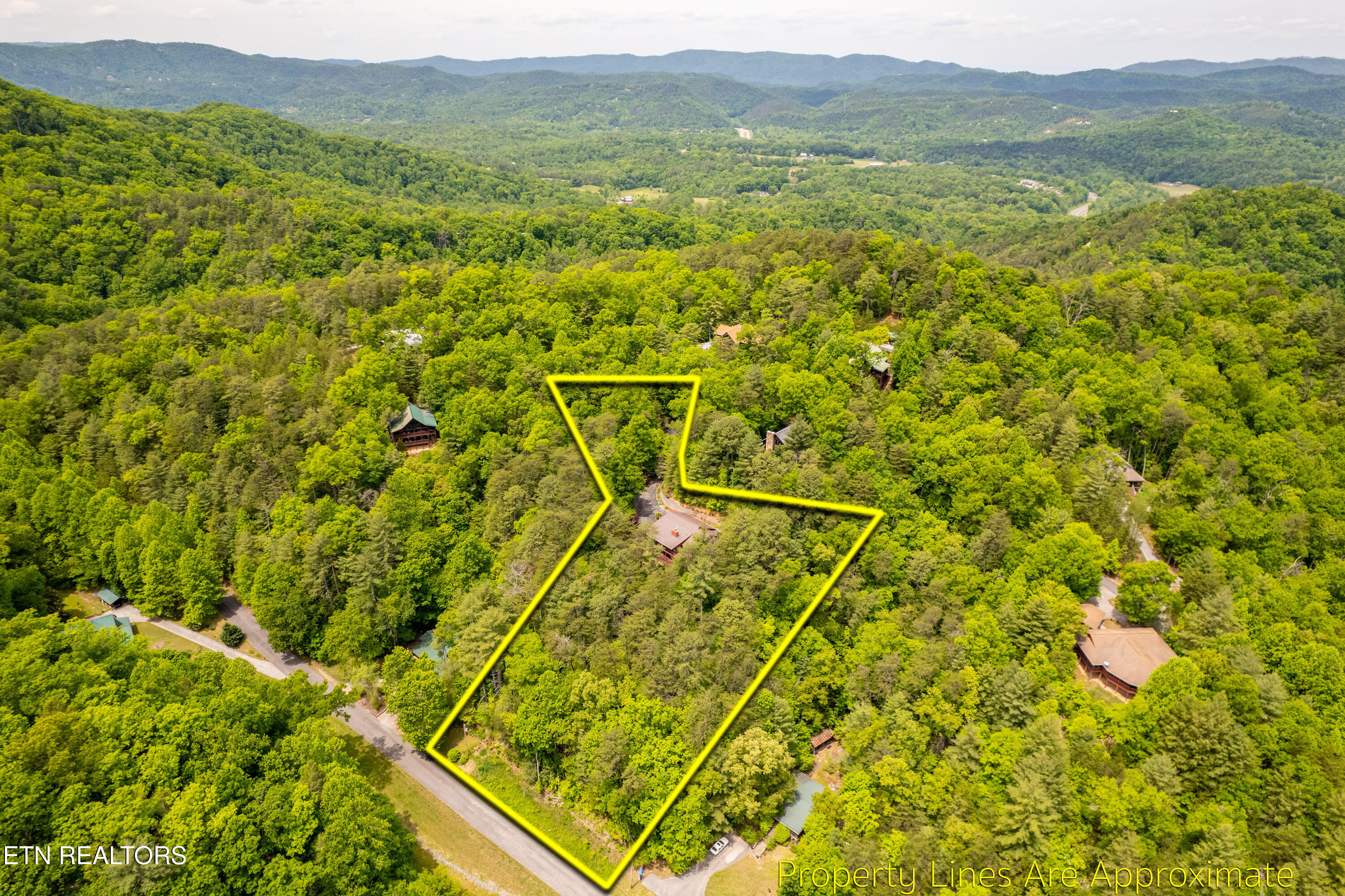229 Cobblestone Way Townsend, TN 37882 - Photo 49 of 50 229CobblestoneWay-64