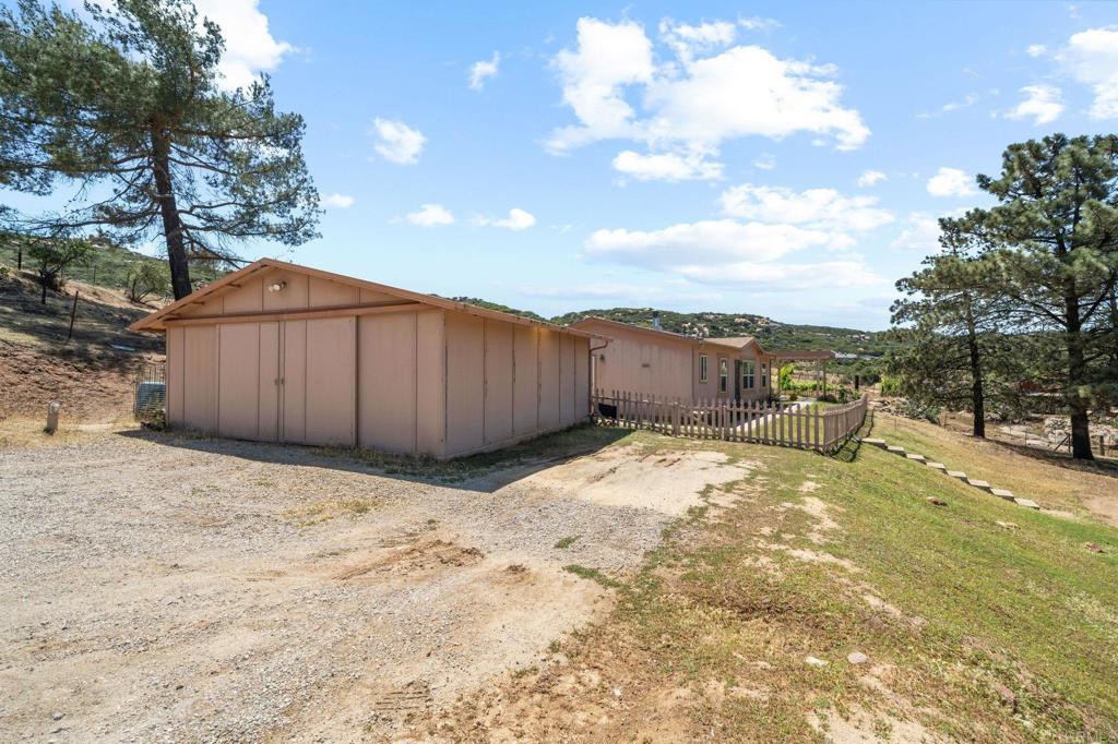 22002 Lyons Valley Road Alpine, CA 91901 - Photo 7 of 63