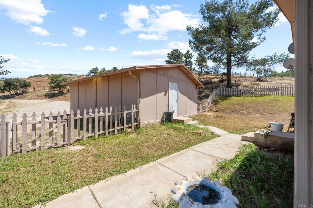 22002 Lyons Valley Road Alpine, CA 91901 - Photo 9 of 63