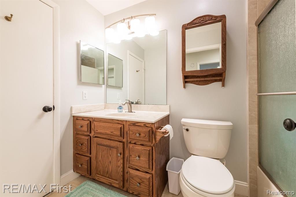 360 Minot Street Romeo, MI 48065 - Photo 14 of 20