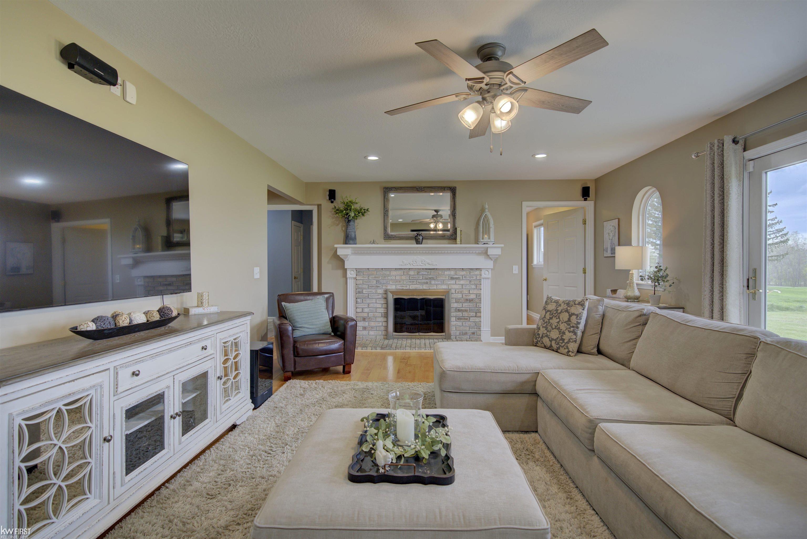 9225 Perry Road Grand Blanc, MI 48439 - Photo 13 of 52
