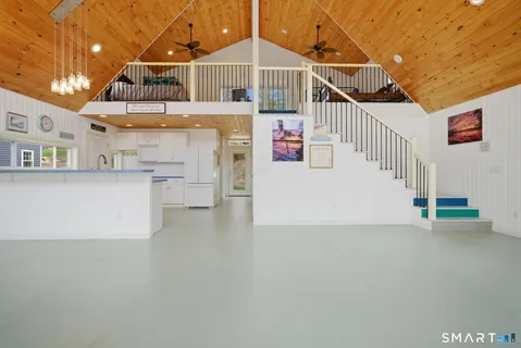 a view of entryway
