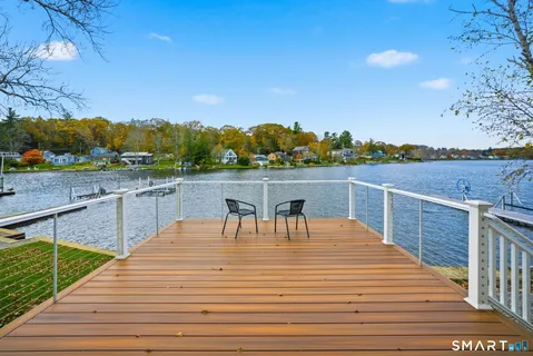 a view of a terrace with seating area