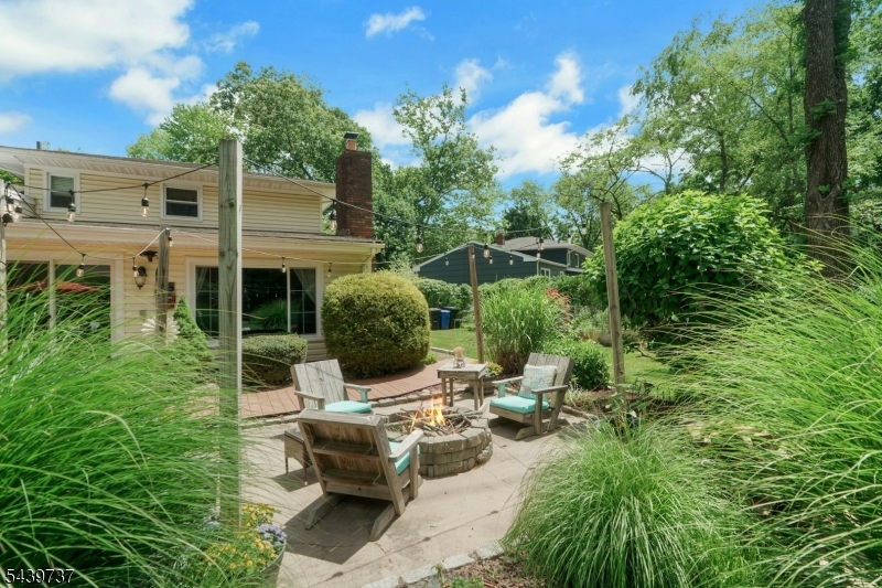 52 Stockton Road Summit, NJ 07901 - Photo 31 of 36