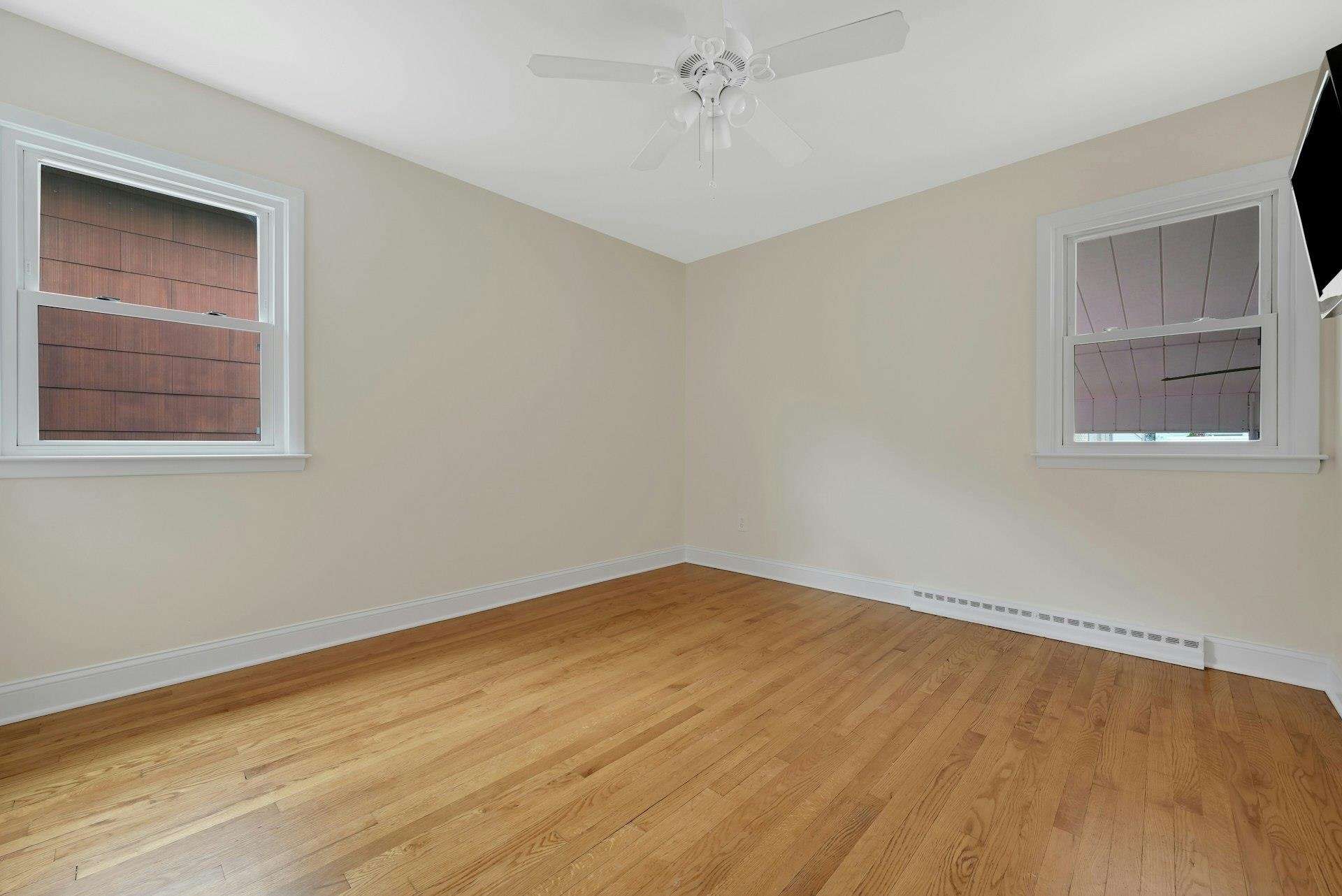 126 Huber Street Secaucus, NJ 07094 - Photo 15 of 26