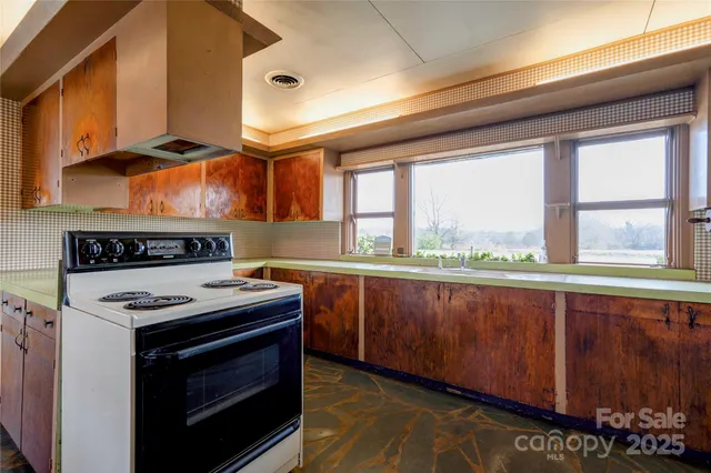 $395,000 | 3809 Polkville Road, Shelby, NC 28150