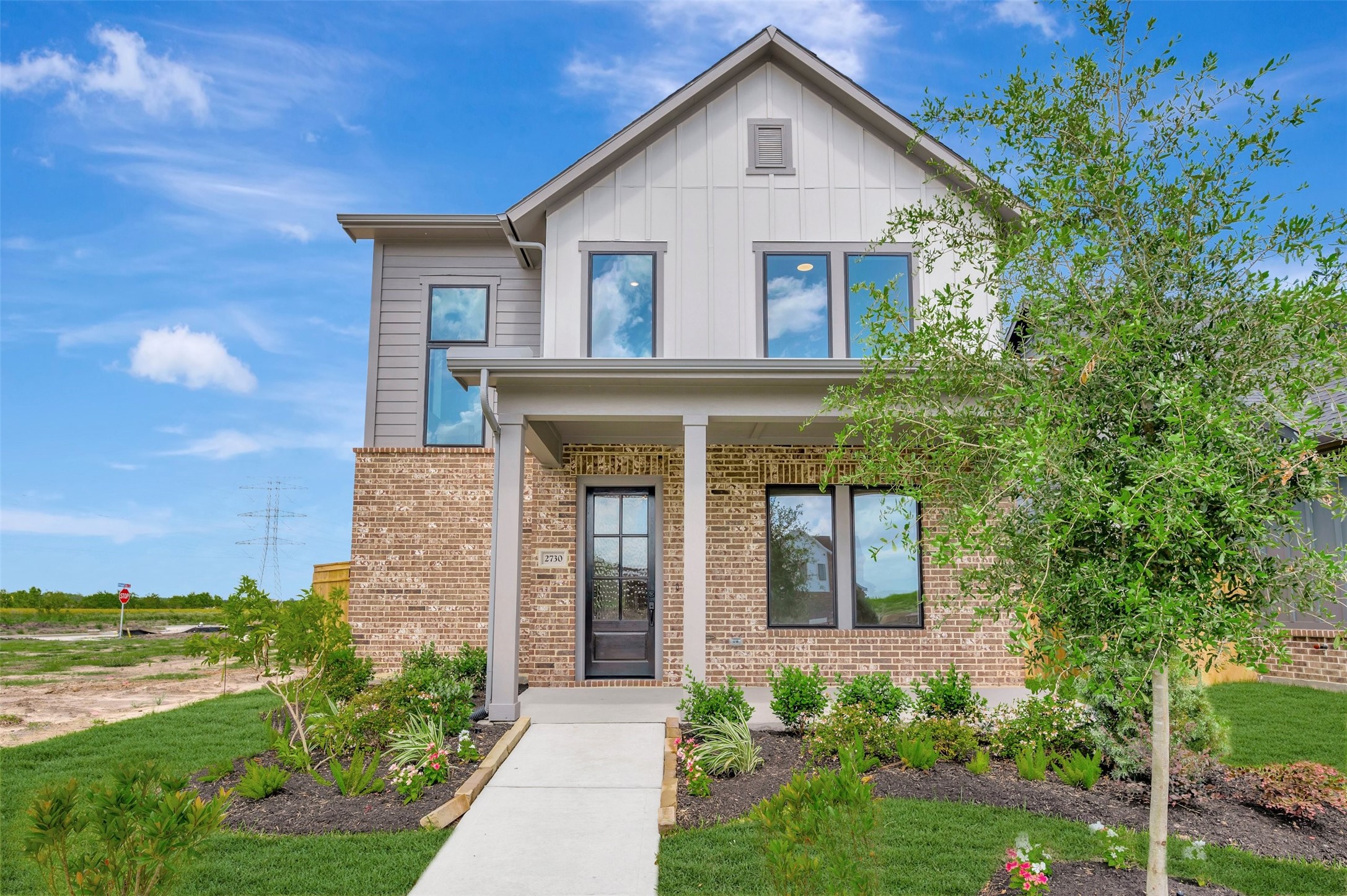 2730 Cottage Place Rosharon, TX 77583 - Photo 1 of 49 Welcome to The Benefield by David Weekley Homes. Move-In Ready Now!