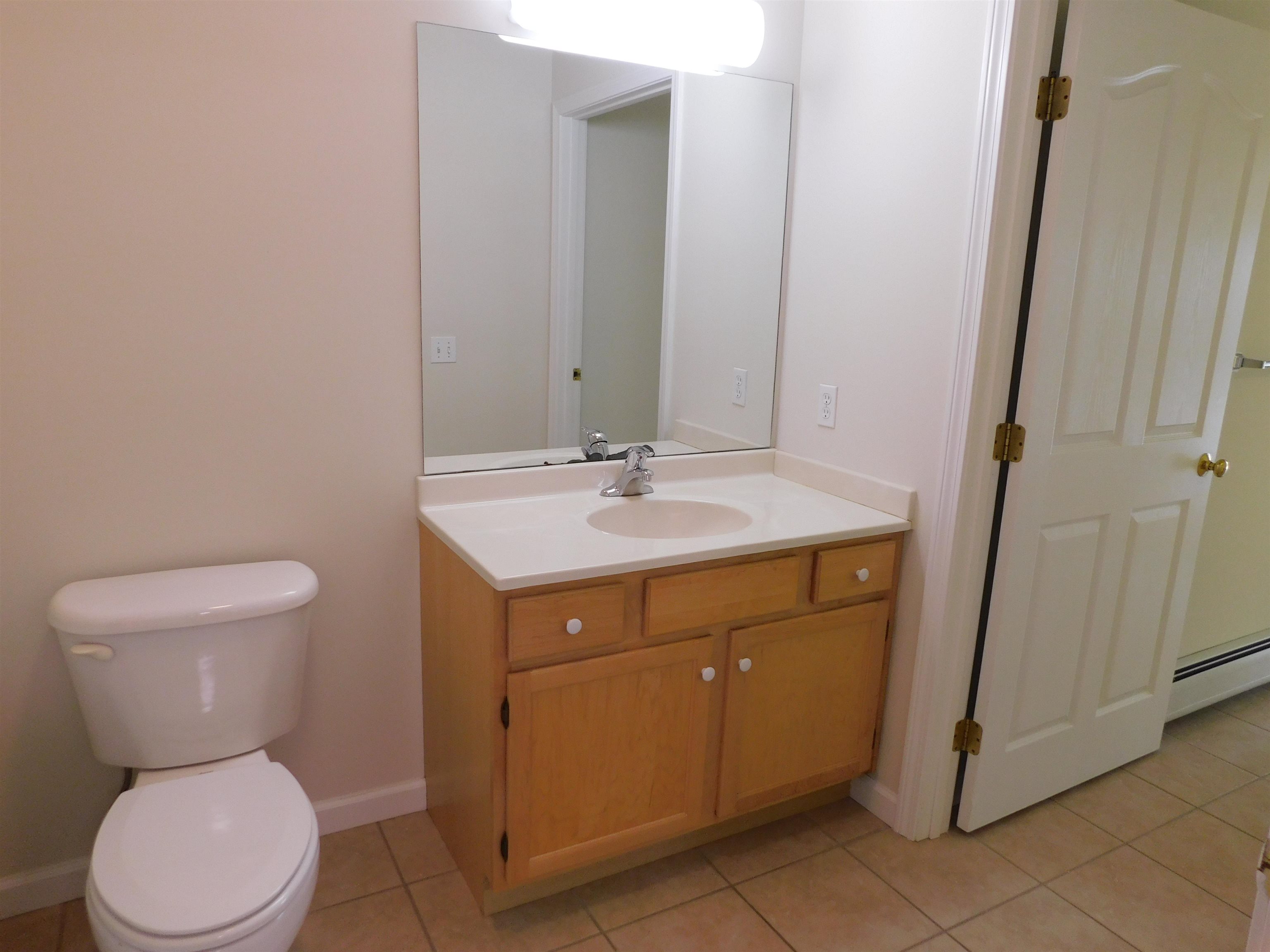 89 Claire Point Road, Unit 89 Burlington, VT 05408 - Photo 11 of 23 Gallery Image 11