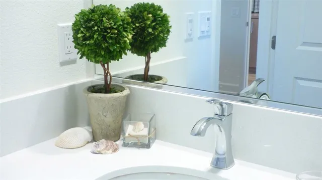 $8,900 | 202 Via Galicia, San Clemente, CA 92672