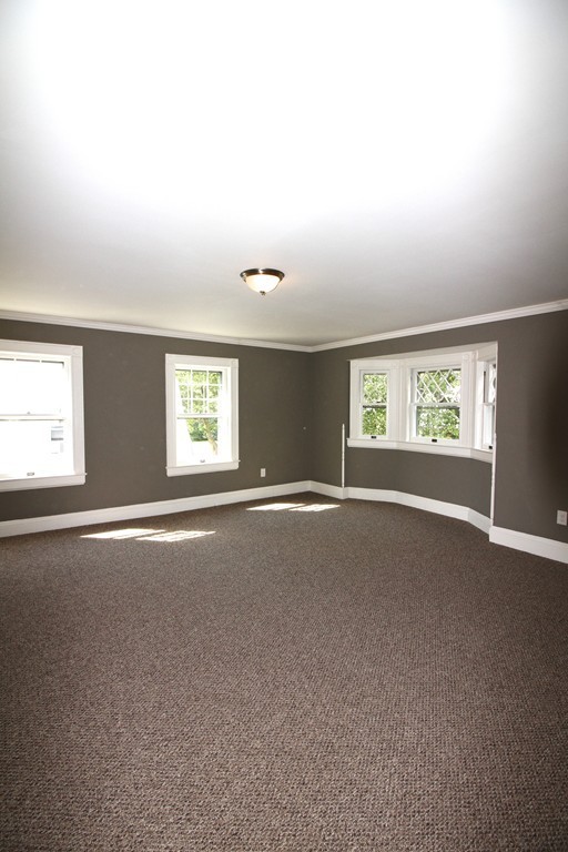 43 Westernview Street Springfield, MA 01108 - Photo 7 of 11