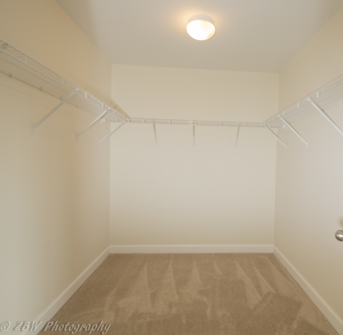 1906 Indian Hill Lane, Unit 1906 Aurora, IL 60503 - Photo 6 of 13 a view of an empty room