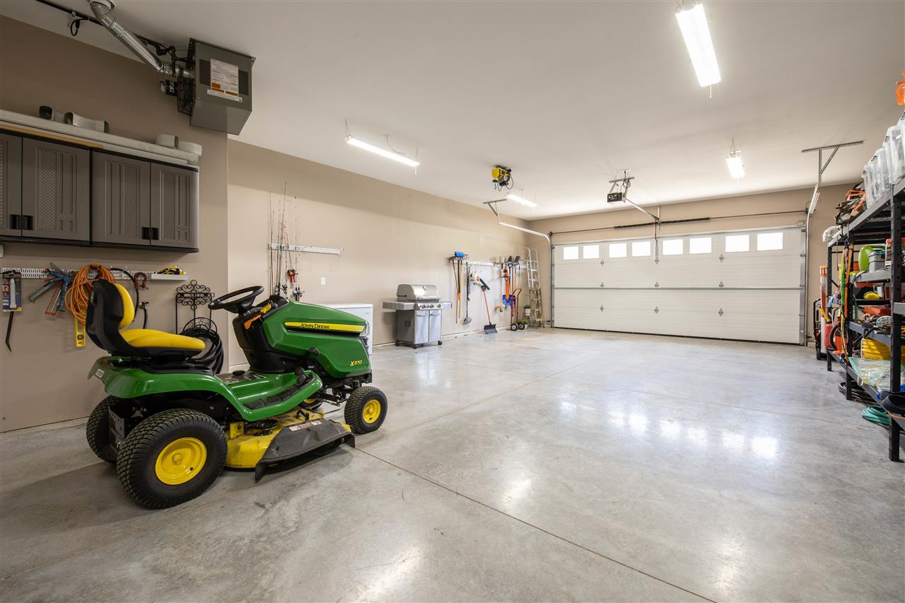 873 Breckenboro Road Davis, IL 61019 - Photo 36 of 41 a view of a room with gym equipment