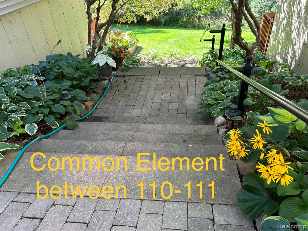 616 Rickett Road, Unit 111 Brighton, MI 48116 - Photo 17 of 21
