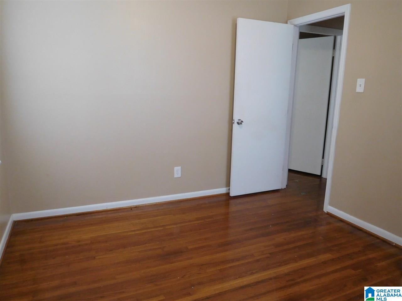 604 Ave J Bessemer, AL 35020 - Photo 21 of 30
