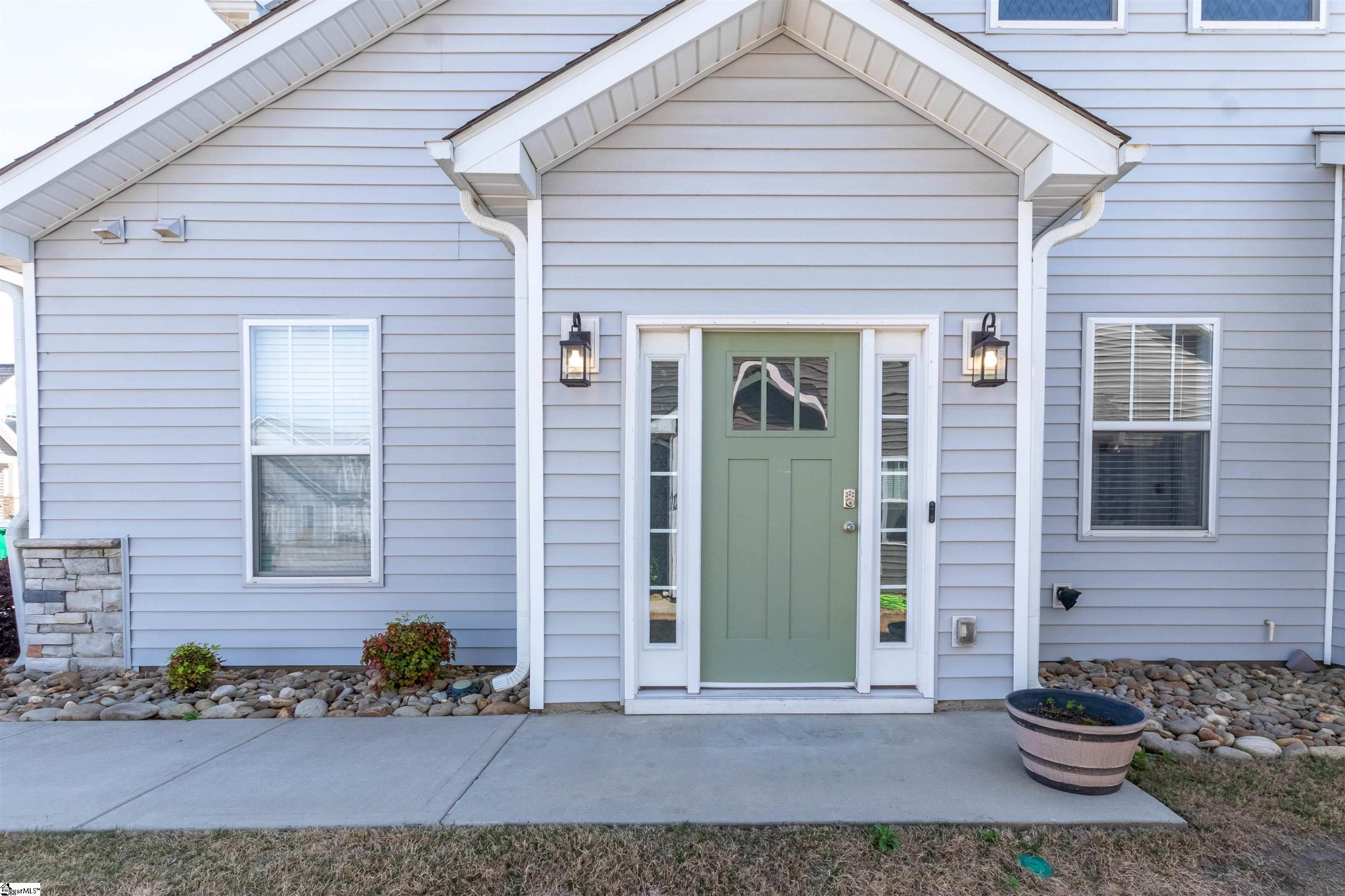 1332 Summer Gold Way Boiling Springs, SC 29316 - Photo 3 of 24