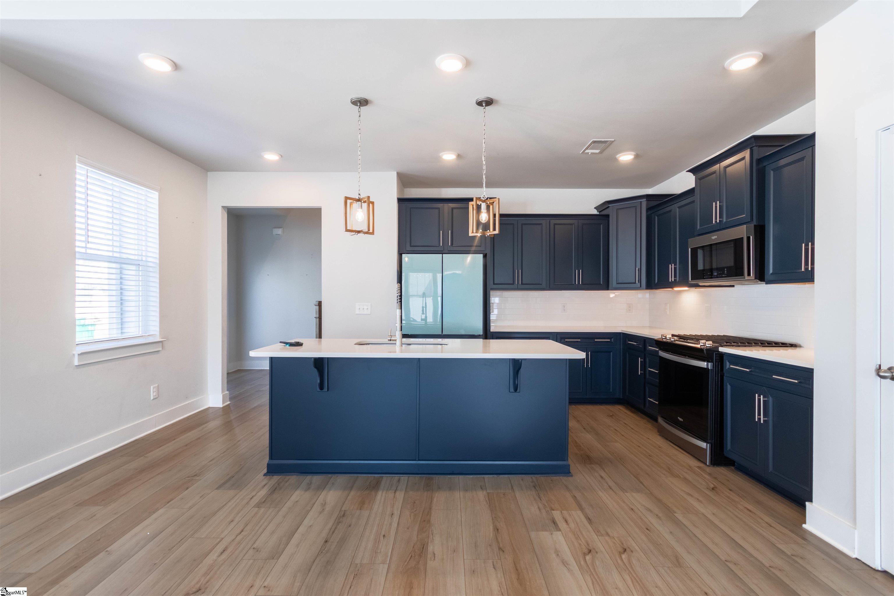 1332 Summer Gold Way Boiling Springs, SC 29316 - Photo 5 of 24