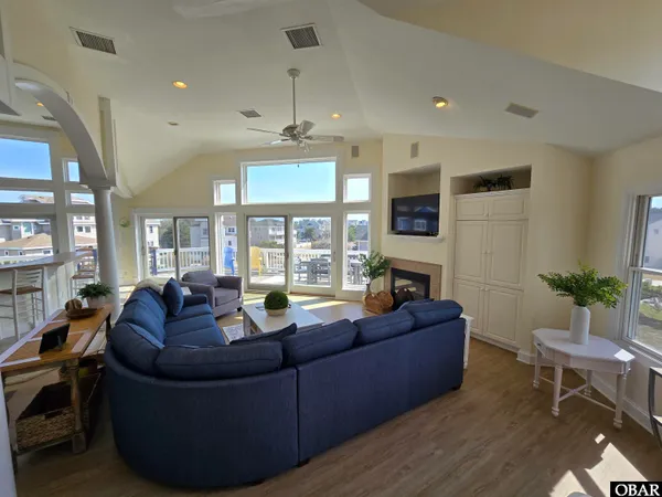 $1,795,000 | 134 Scarborough Lane, Unit 50, Duck, NC 27949