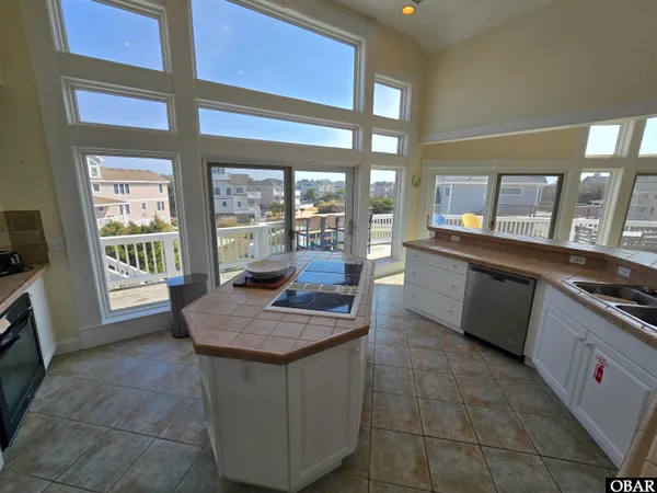 $1,795,000 | 134 Scarborough Lane, Unit 50, Duck, NC 27949