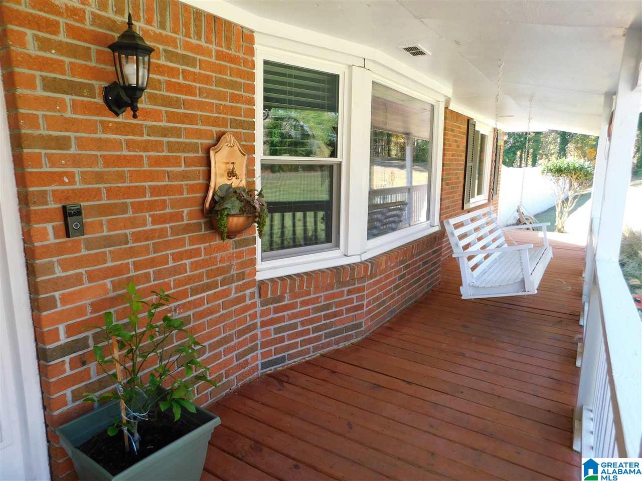 207 Ridgeway Drive Piedmont, AL 36272 - Photo 2 of 46