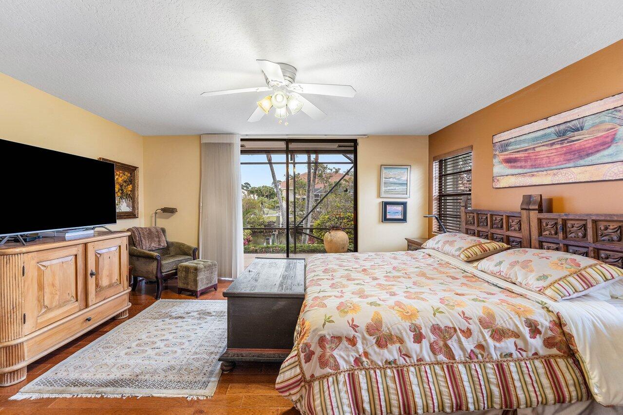 8794 Southeast Riverfront Terrace Jupiter, FL 33469 - Photo 21 of 68 Master Bedroom