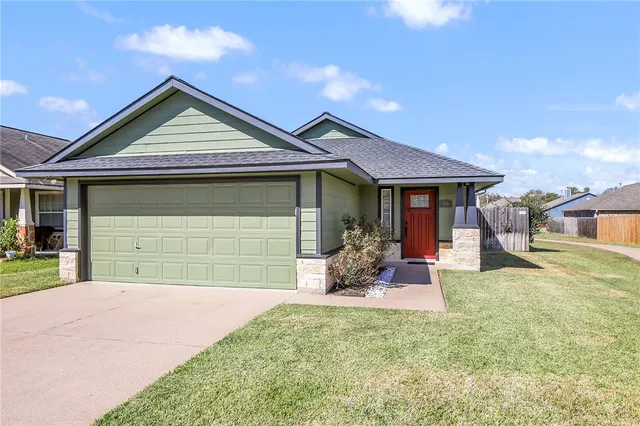 $255,000 | 916 Crested Point Drive, College Station, TX 77845