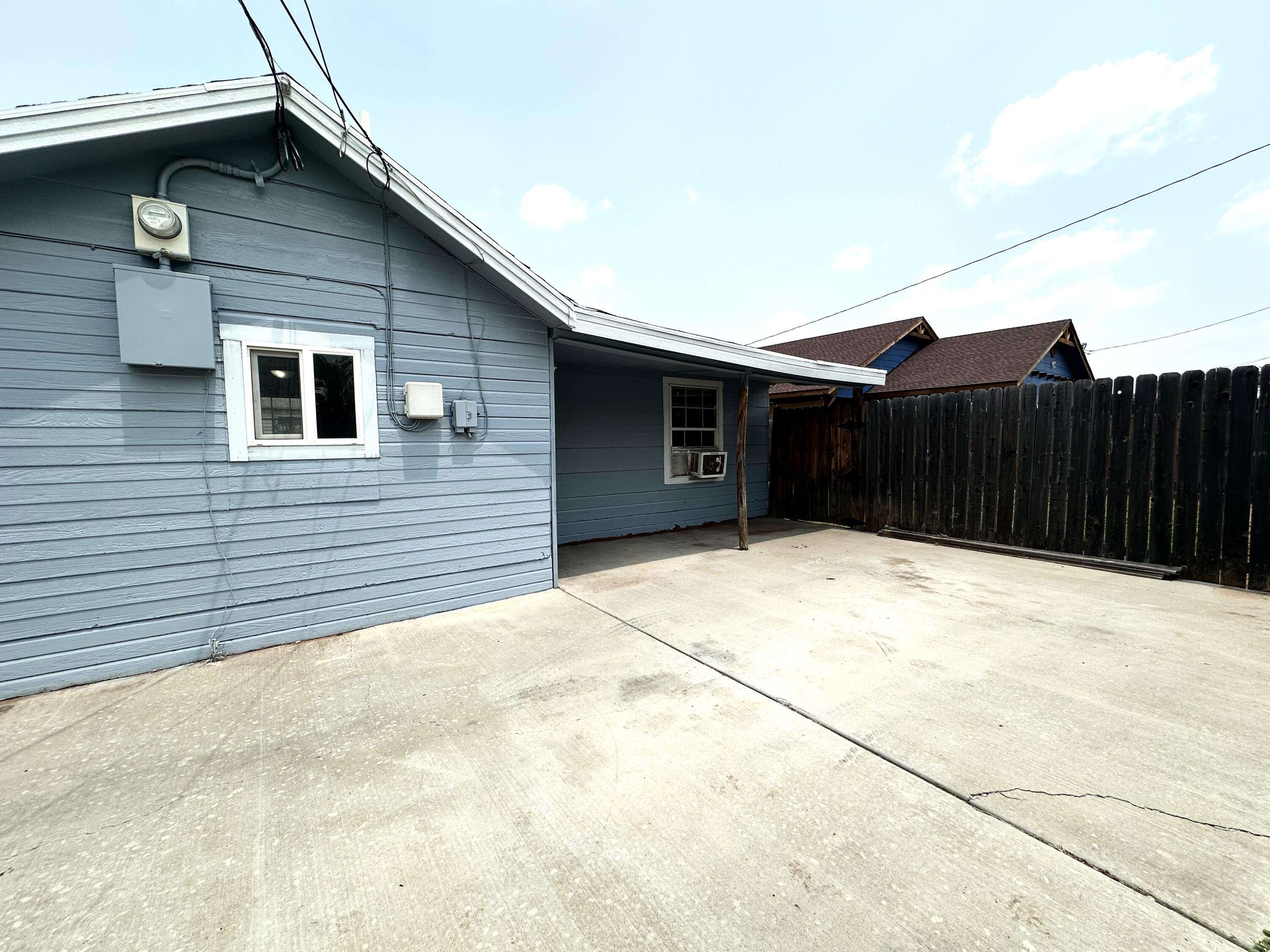 320 North Flint Avenue Lubbock, TX 79415 - Photo 6 of 6 IMG_3186