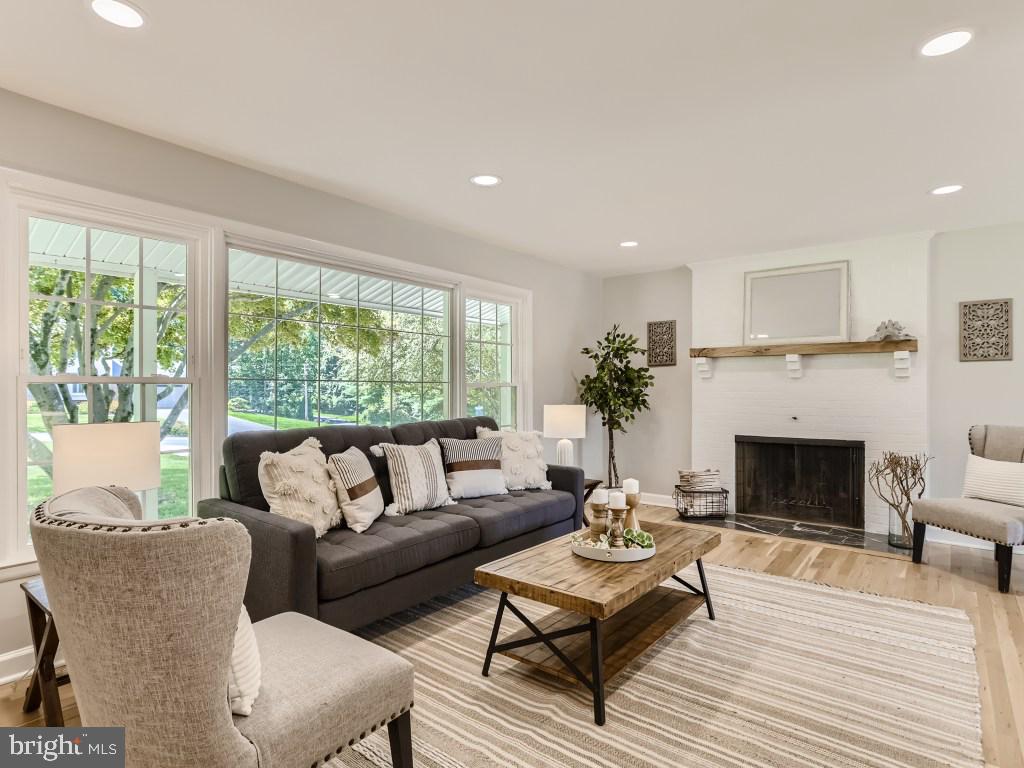 28 Windemere Parkway Phoenix, MD 21131 - Photo 6 of 28