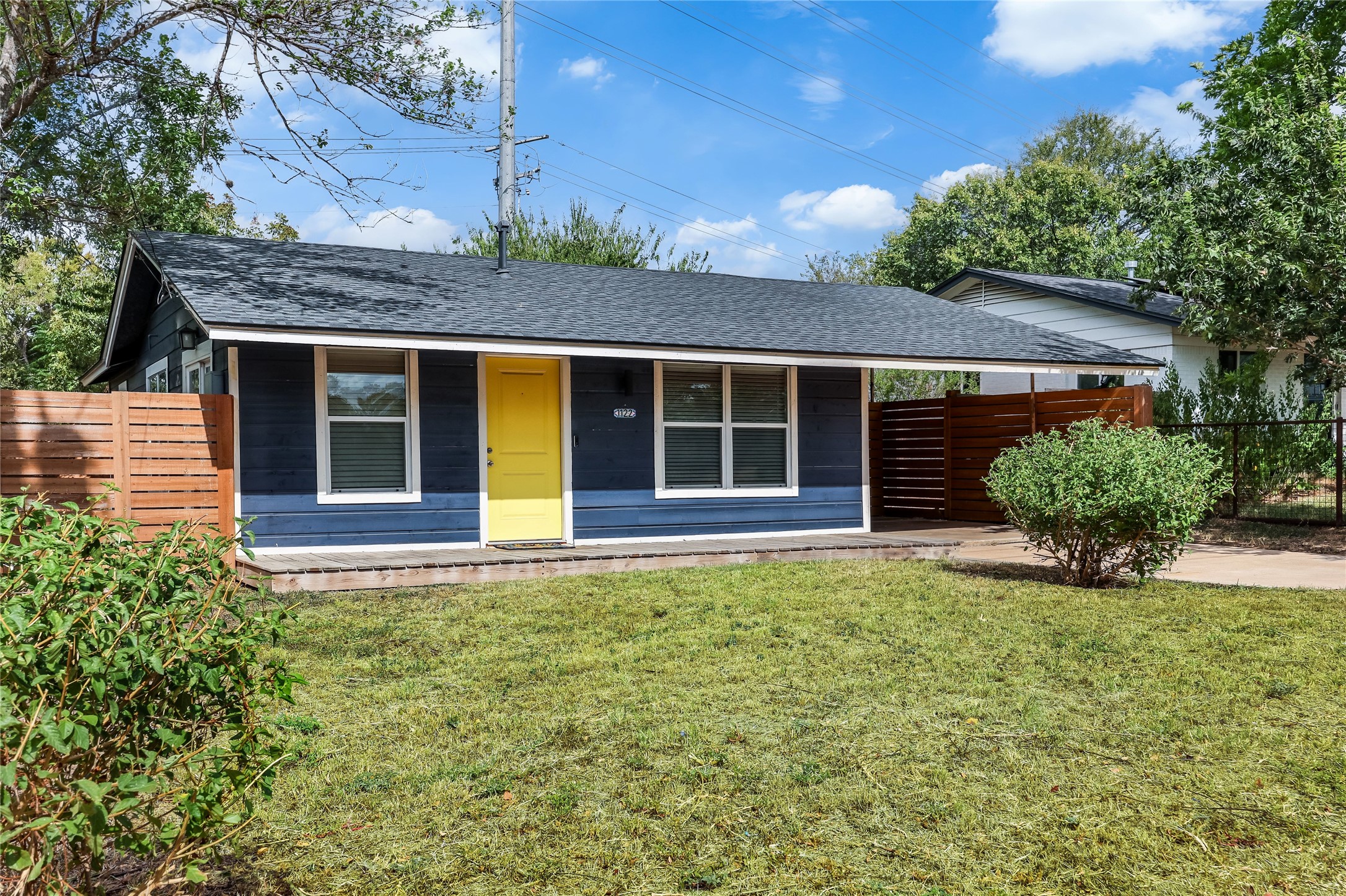 1122 Mason Avenue Austin, TX 78721 - Photo 2 of 39 Gallery Image 2