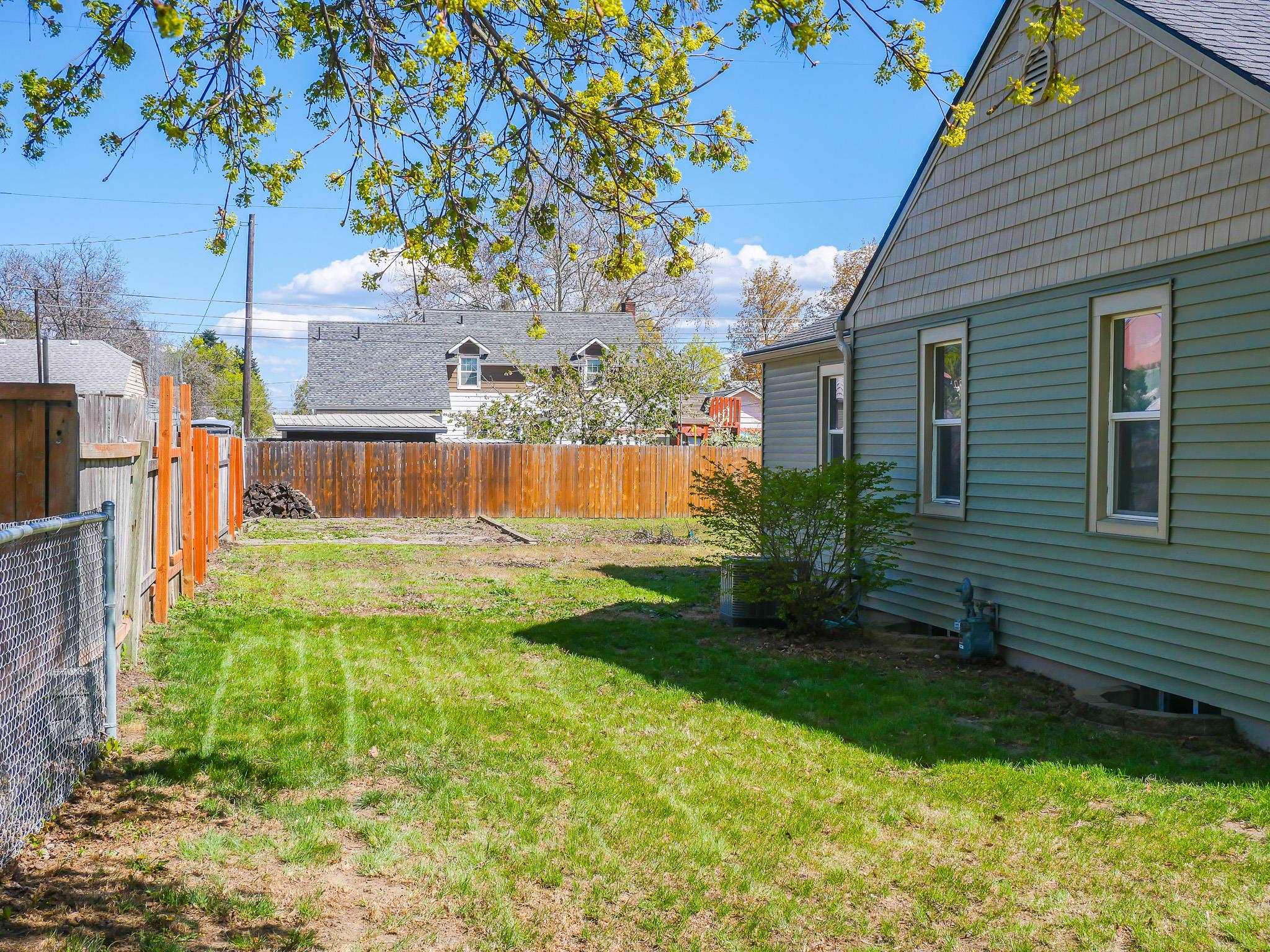 1316 North Boeing Road Spokane Valley, WA 99206 - Photo 8 of 32