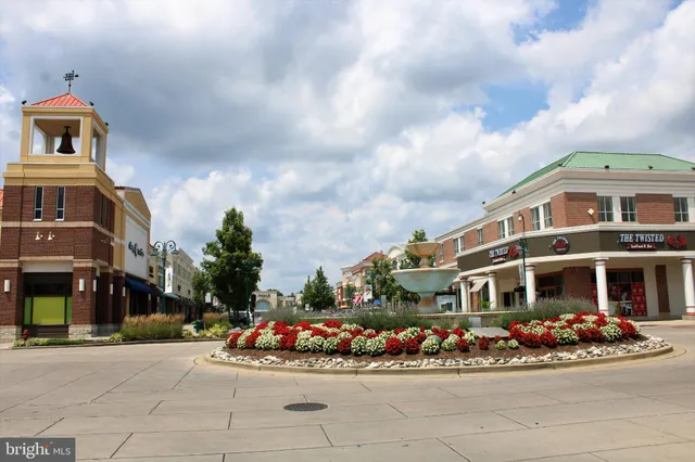 $729,900 | 16013 Hyde Park Place, Bowie, MD 20716