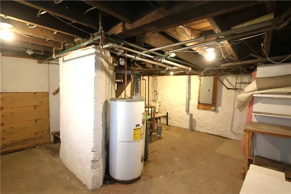 a view of deck area with porch