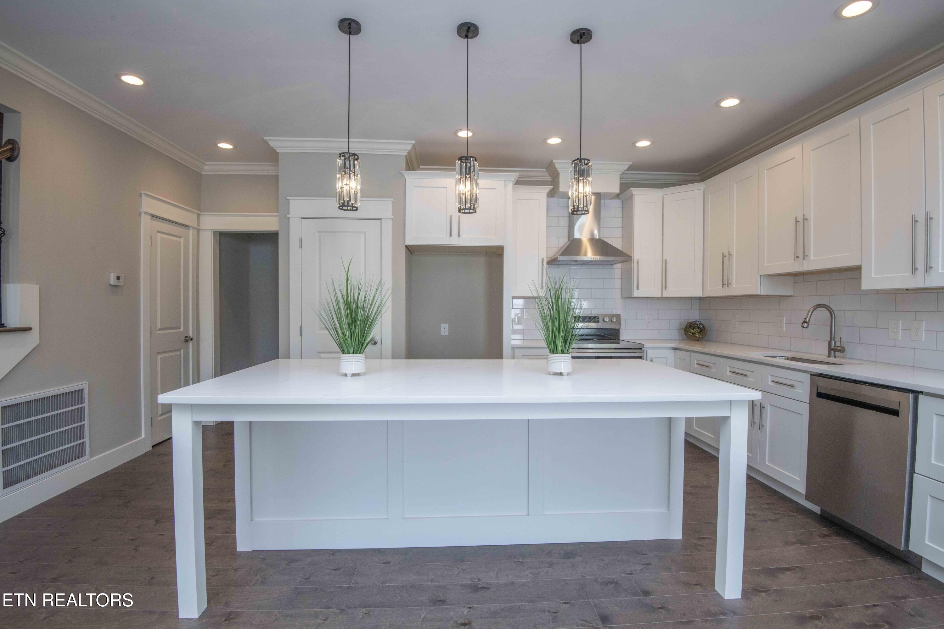 8017 Little Joe Road Powell, TN 37849 - Photo 12 of 50 kitchen 8_1